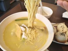 -玖鲜小笼(中山广场店)