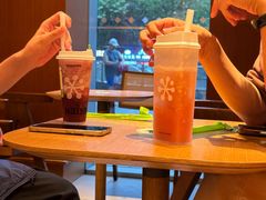 -奈雪的茶(M+世纪都会广场店)