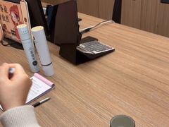 -灸春堂·艾灸·痛症·整脊连锁(之江银泰店)