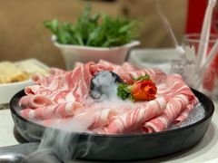 -海底捞火锅鲜切牛肉主题店(长寿路店)