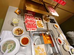 -海底捞火锅(杭州萧山宝龙广场店)