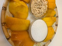 -志龙皇冠吃货椰子铺