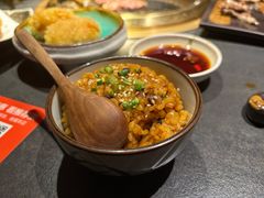 -铭牛烧肉·和牛海鲜自助(高新月牙湖店)