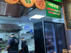 -云阿蛮云南生烫牛肉米线(奉贤路店)