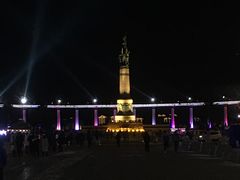 -人民防洪胜利纪念塔