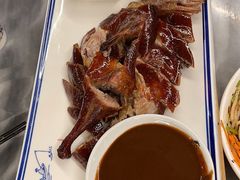 -蔼若春.传承三十年云南菜(金碧公园店)