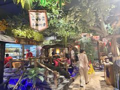 -城墙拐拐火锅(三峡广场黑金冠店)
