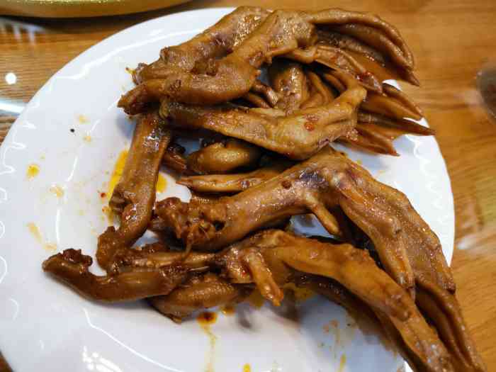 伟伟鸭脑壳川菜-"伟伟鸭脑壳,之前在成都吃过一次,一直味道.