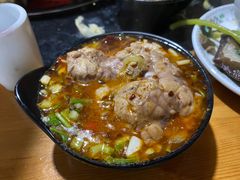 -果松木炭酸菜铜火锅·外婆参鸡汤