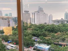 -捞王锅物料理(上海世茂广场店)