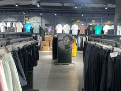 -法雅体育工厂店(皂君庙路店)