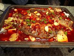 -里岛烤鱼(东港凯虹广场店)