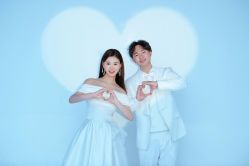 -唯一旅拍·颂当代影像艺术中心(上城店)