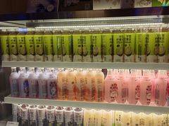 -奈雪的茶(湖滨银泰in77C区PRO店)