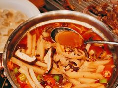 -娜仁图雅蒙古美食村(33小镇店)