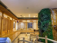 -恒坤北纬42度温泉洗浴(公园路店)