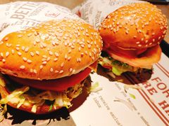 -The Habit Burger Grill 哈比特汉堡(复兴soho店)