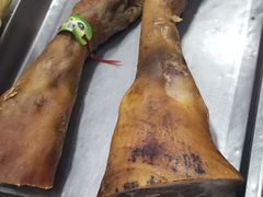 -万隆火腿庄