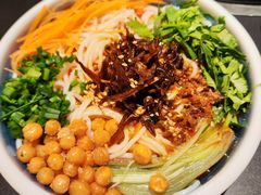 云南鸡枞米线-季季山·云南野生菌火锅(上海首店)