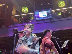 -胡桃里乐队酒馆