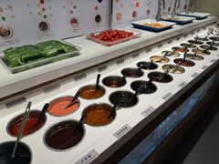 -海底捞火锅鲜切牛肉主题店(长寿路店)