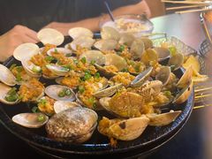 -何师烧烤Pro ·江湖川菜·小龙虾·精酿(太古里旗舰店)