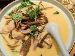 鹿茸菌煨猪肚-吃饭皇帝大土家民族菜(正大广场店)