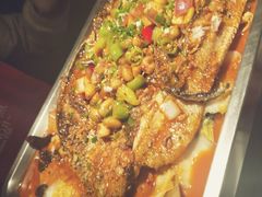 -鸣记脆皮烤鱼·海鲜烤鱼(三八广场店)