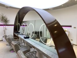 -In Style Hair Salon