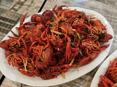 -百味手拨龙虾馆(愚园路店)