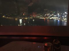 -OZONE 顶楼酒吧(香港丽思卡尔顿酒店)
