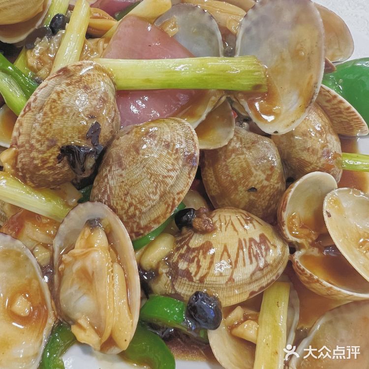 顺德必吃 | 英姑猪杂粥，排队王的魅力无法挡