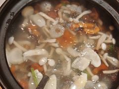 -新丁香海鲜酒店(银海商贸城店)