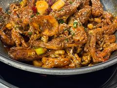 -张大师鸭爪爪特色火锅(万达店)