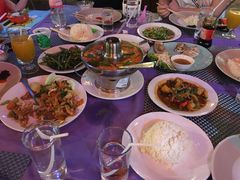 -Pakwan Restaurant & Bar