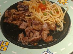 -豪客来牛排(空港华联店)