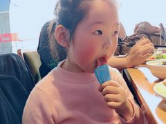 -东方明珠·可口可乐欢乐餐厅