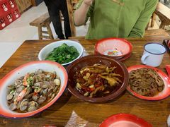 -老三样·美食研究中心(世贸路店)