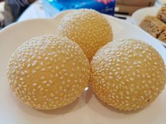 空心煎堆-利苑酒家(合景国际金融广场店)