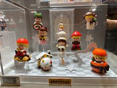 -泡泡玛特POPMART(国金街店)