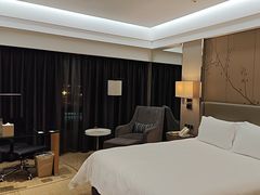-上海中航虹桥机场泊悦酒店