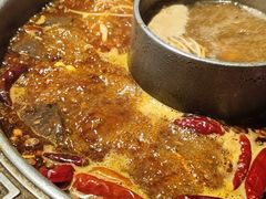 -杨肥肠火锅大排档(火车站花园店)