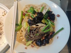 -渝乡辣婆婆·川菜 水煮鱼(中山西路店)