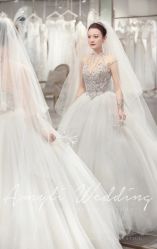 -艾米丽婚纱礼服