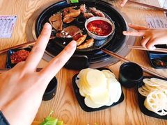 -赞酱川式烤肉(蜀都万达店)