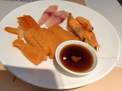 三文鱼刺身-晶丽香榭自助餐(南京大饭店)