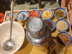 -周小明火锅(黑金冠社区店)