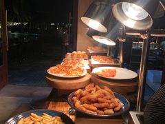 -亚龙湾希尔顿自助餐厅·海鲜·烧烤·沙滩BBQ·现场乐队