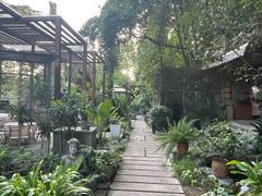 -谷咖啡·鲜花绿植花园餐厅