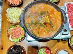 -黔有有贵州酸汤夺夺粉火锅(五味十字店)